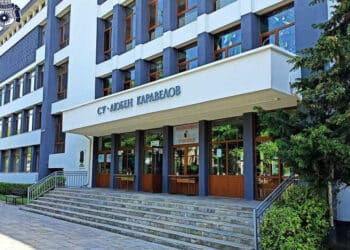 Най-голямото училище в Несебър е домакин на шахматен турнир
