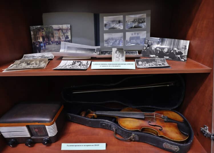 5 8