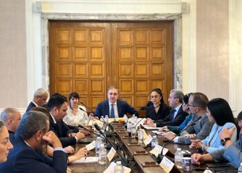 250 електромобила тръгват към общините