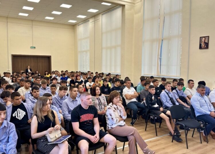 Кмет с кампания за справяне с агресията между подрастващите 1 2 33