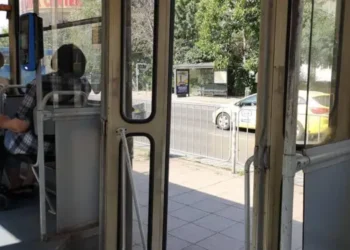 Променят маршрута на част от трамваите в София за една година