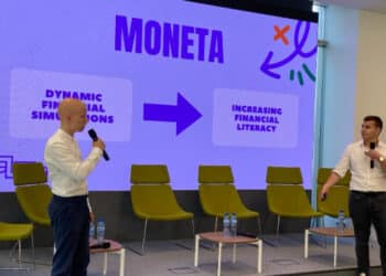 Ученически стартъп обучава потребителите на финансови умения