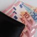 Еврото и кредити, заплати, пенсии: Какво трябва да знаем?