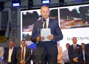 Сърница отбеляза 10 години като община