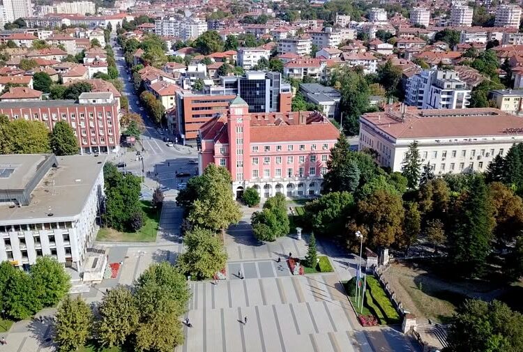 Отстраниха областния управител на Плевен 1 3 3