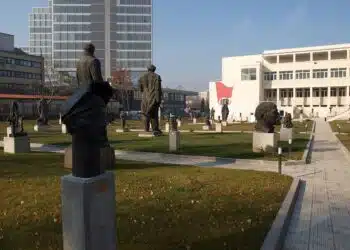 Комисия от Димитровград ще преговаря за преместване на Музея на социалистическото изкуство от София