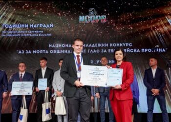 Гордост за Самоков – 16-годишният Даниел Димитров спечели национална награда