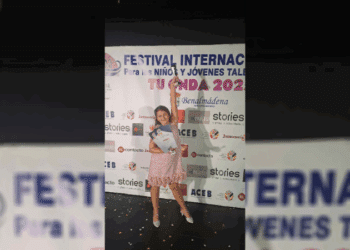 Десетгодишната Елена Димитрова от Русе спечели Гран при на международния фестивал TU ONDA