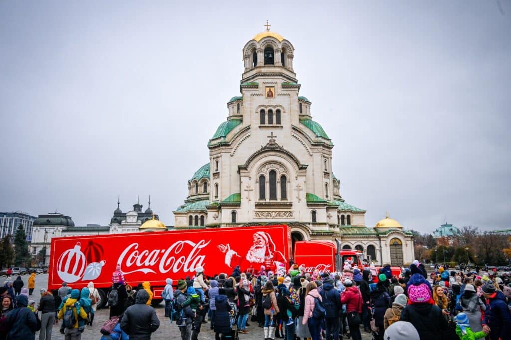 Coca Cola Christmas Tour 2025 1