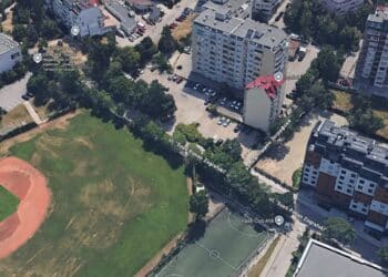 Продават общински имоти в “Дианабад” на безценица
