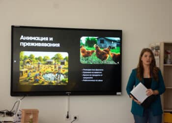 Ученици проектираха еко хотел по време на STEM урок (снимки)