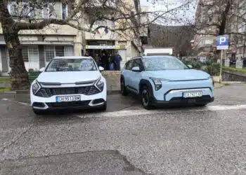 Сливен дарява три нови автомобила на полицията