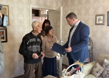 Петър и Йорданка от Самоков – семейство със 73 години брачен живот (снимки)