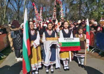 Фолклорен фестивал връща традициите в община Панагюрище