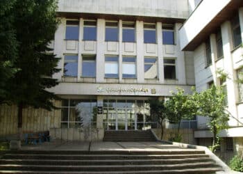 Лозница ще има подземни контейнери за отпадъци