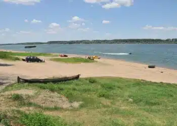 Водно такси ни свързва с Румъния