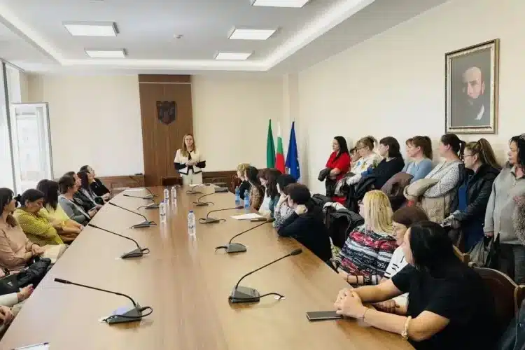 Болница търси доброволци, за да работи 1 2 3