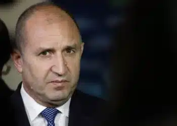 Радев е настоял пред Тръмп да отпаднат визите за българи