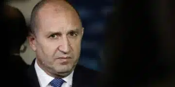 Радев е настоял пред Тръмп да отпаднат визите за българи