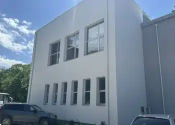 Панагюрище обнови спортната зала за джудо и хандбал