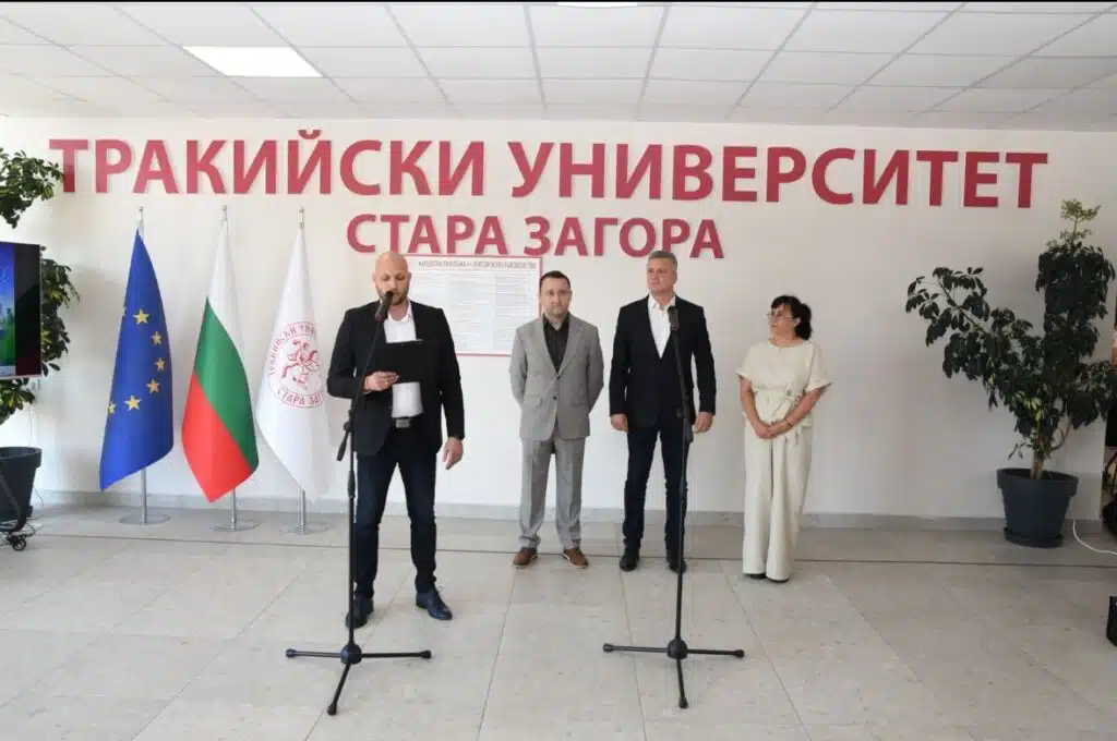 Стара Загора и Тракийският университет събират над 20 компании и студенти на кариерния форум "Business Open Day" 2 1 807f39b3