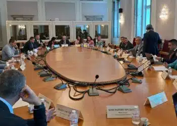 Бюджетната комисия увеличи тавана на дълга с 3.8 млрд. евро