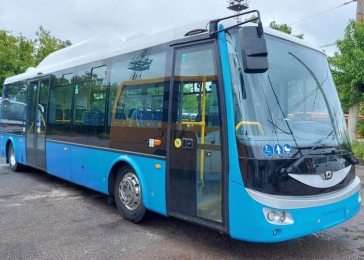 2 6837d06d