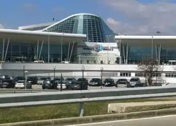 Край на отсрочката: Правителството иска 50 млн. евро от Летище София