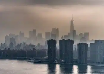 САЩ води в увеличението на CO2 емисиите през 2025 г.