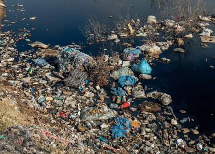 marine pollution scaled 1