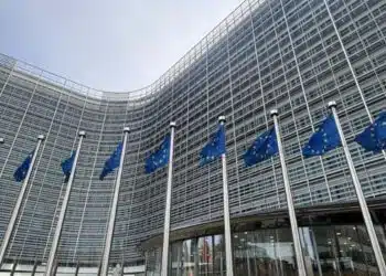 ЕК официално стартира процедура по свръхдефицит срещу България