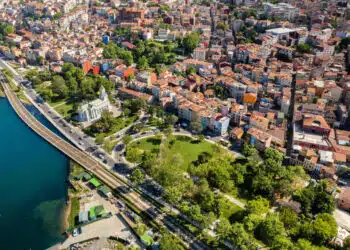 Два големи фестивала водят десетки хиляди гости в Пловдив 4 Два големи фестивала водят десетки хиляди гости в Пловдив