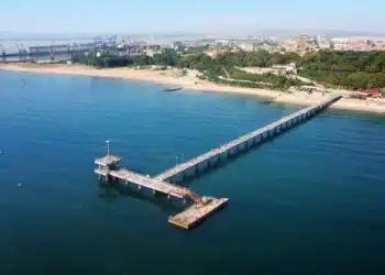 500 евро глоба за всеки, който скача от Моста в Бургас 3 500 евро глоба за всеки, който скача от Моста в Бургас