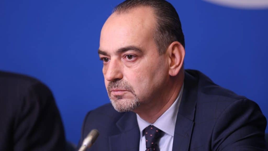 „Сериозни рискове“: Бизнесът призова за премахване на автоматизма при минималната заплата 1 1000014141
