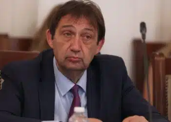 Регионалният министър поема „на ръчно управление“ общинската инвестиционна програма