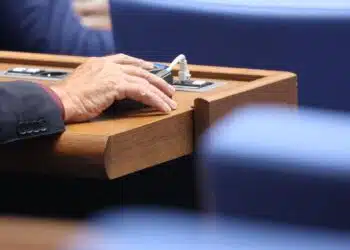 Вечерни новини: Бюджет 2026 е окончателно приет: Край на общинската програма