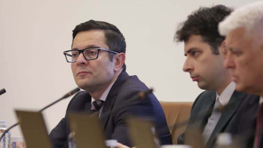 aleksandyr pulev lukojl sankcii derogacija