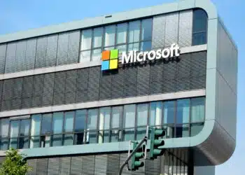 Въглеродният отпечатък на Microsoft е нараснал с 25%