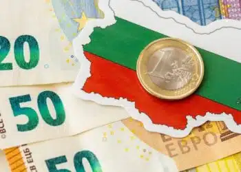 Дефлация през юни, но инфлационният натиск остава 2 Дефлация през юни, но инфлационният натиск остава
