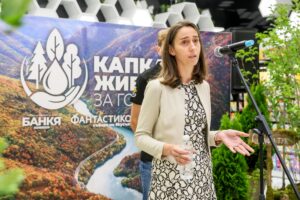 "Капка живот за гората": 12 000 дървета ще възстановят опожарена местност в Пирин 7 hristina e98866c2