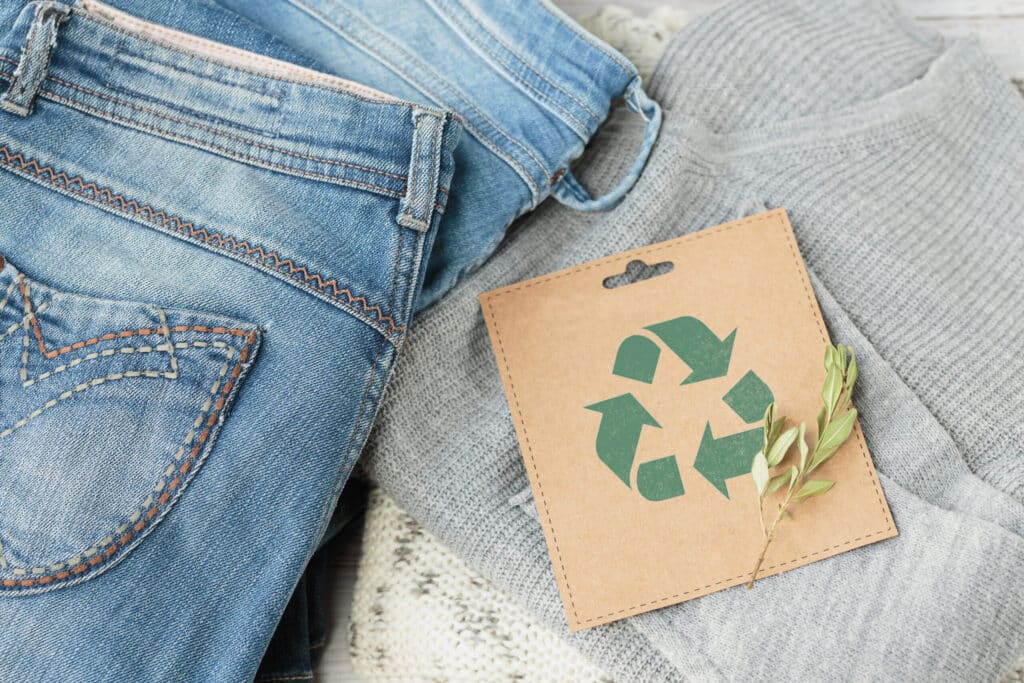 Изгарянето на непродадени дрехи в ЕС става незаконно 2 recycled textile scaled 1