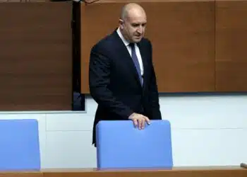 Радев не гарантира, че „Литаско“ ще прекрати арбитражното дело срещу България