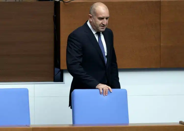 Радев не гарантира, че „Литаско“ ще прекрати арбитражното дело срещу България 1 rumen radev arbitraj litasko