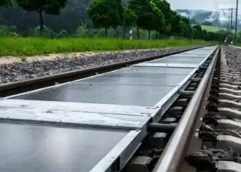 Швейцария тества успешно соларна железопътна линия 3 Швейцария тества успешно соларна железопътна линия