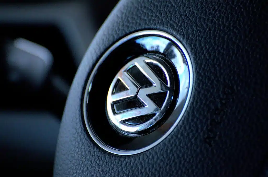 Volkswagen се опитва да се справи с историческата криза 2 volkswagen 7123671 1280