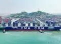 Най-големият LNG контейнеровоз в света потегли по линията Азия – Европа