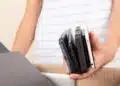 Българите използват по-дълго телефоните си спрямо европейците 11 Българите използват по-дълго телефоните си спрямо европейците