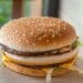 Индексът Big Mac на 40 години: колко истина за световната икономика има в един бургер?