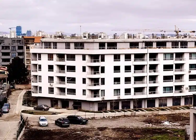 Жилищата в България поскъпват при намаляващо население и все повече сгради 1 novi jilishta img 20260331 130421