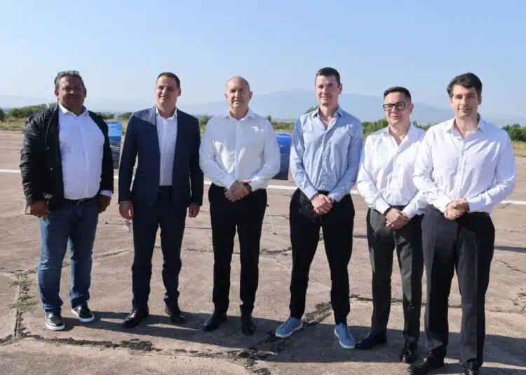 otkrivane kosmicheski centyr dobroslavci endurosat
